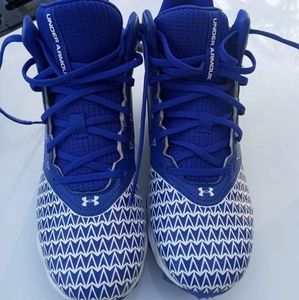 Under armour Men's Breathable Trainer Football Shoe